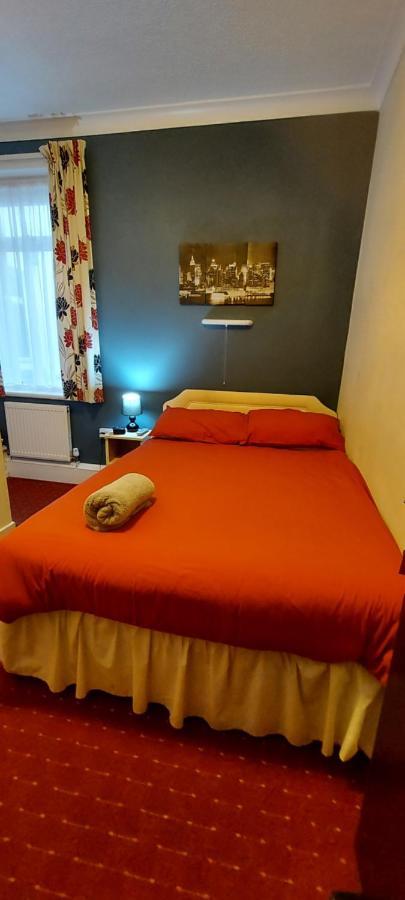 The Rhyl Bed & Breakfast Blackpool Bagian luar foto