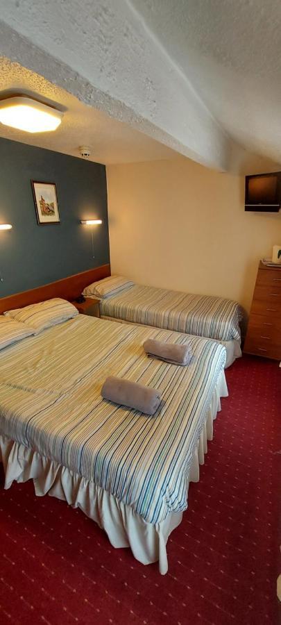 The Rhyl Bed & Breakfast Blackpool Bagian luar foto